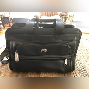 American Tourister Classic Black Leather Briefcase Laptop Bag